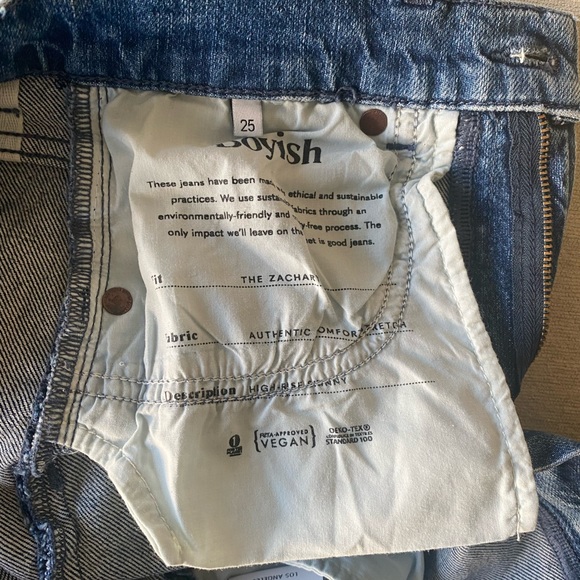 Jeans - Picture 3 of 3